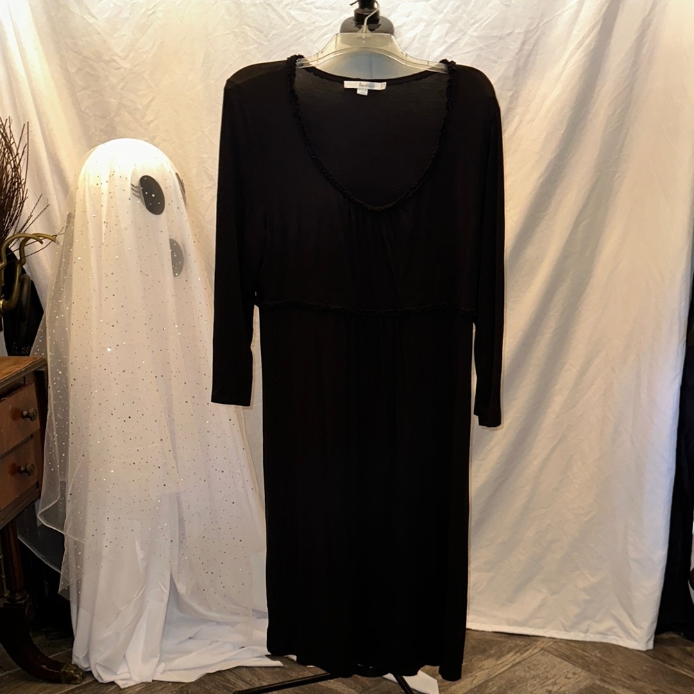 Boden Elegant Black Long Sleeve Dress